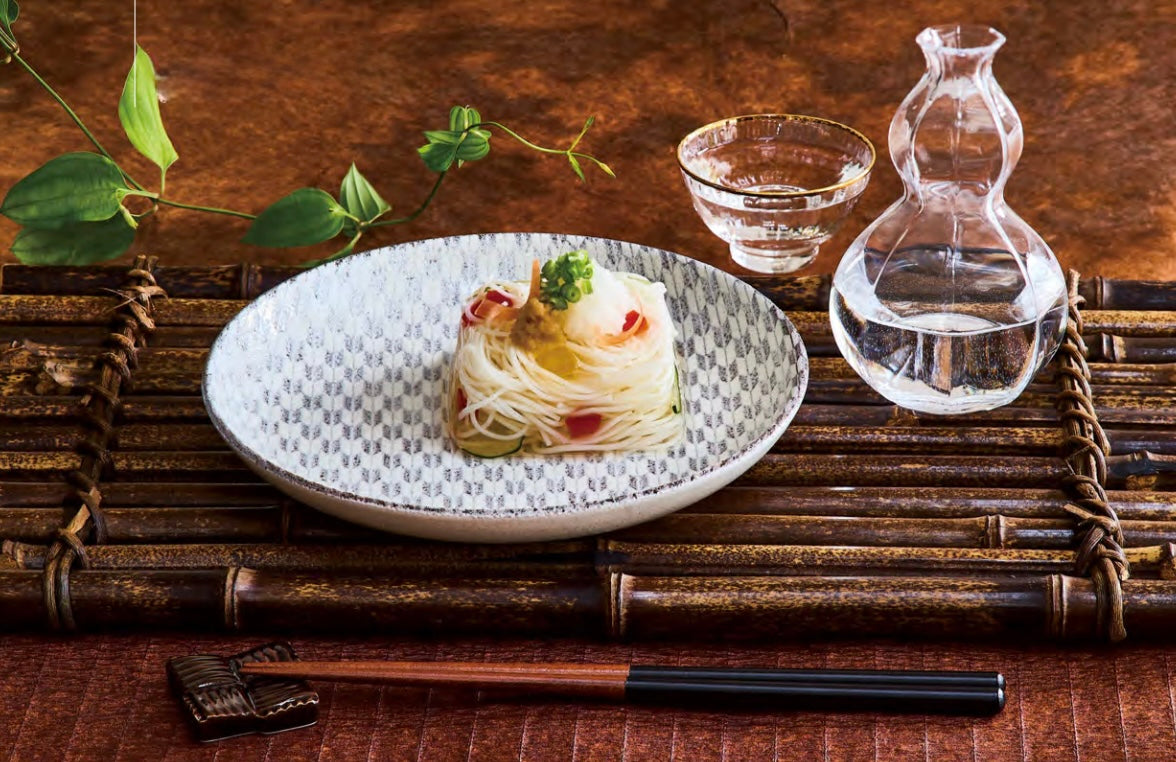 MINOYAKI “YAGASURI” Round Plate 00160 KDN064